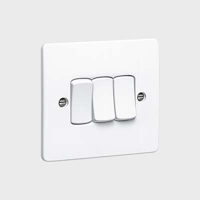 Legrand - 3G 1W 10Ax - Pe-730124